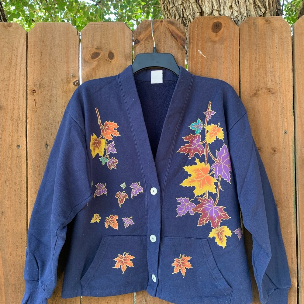 90s Vintage Autumn cardigan sweatshirt size Medium 50/50 Made in USA.